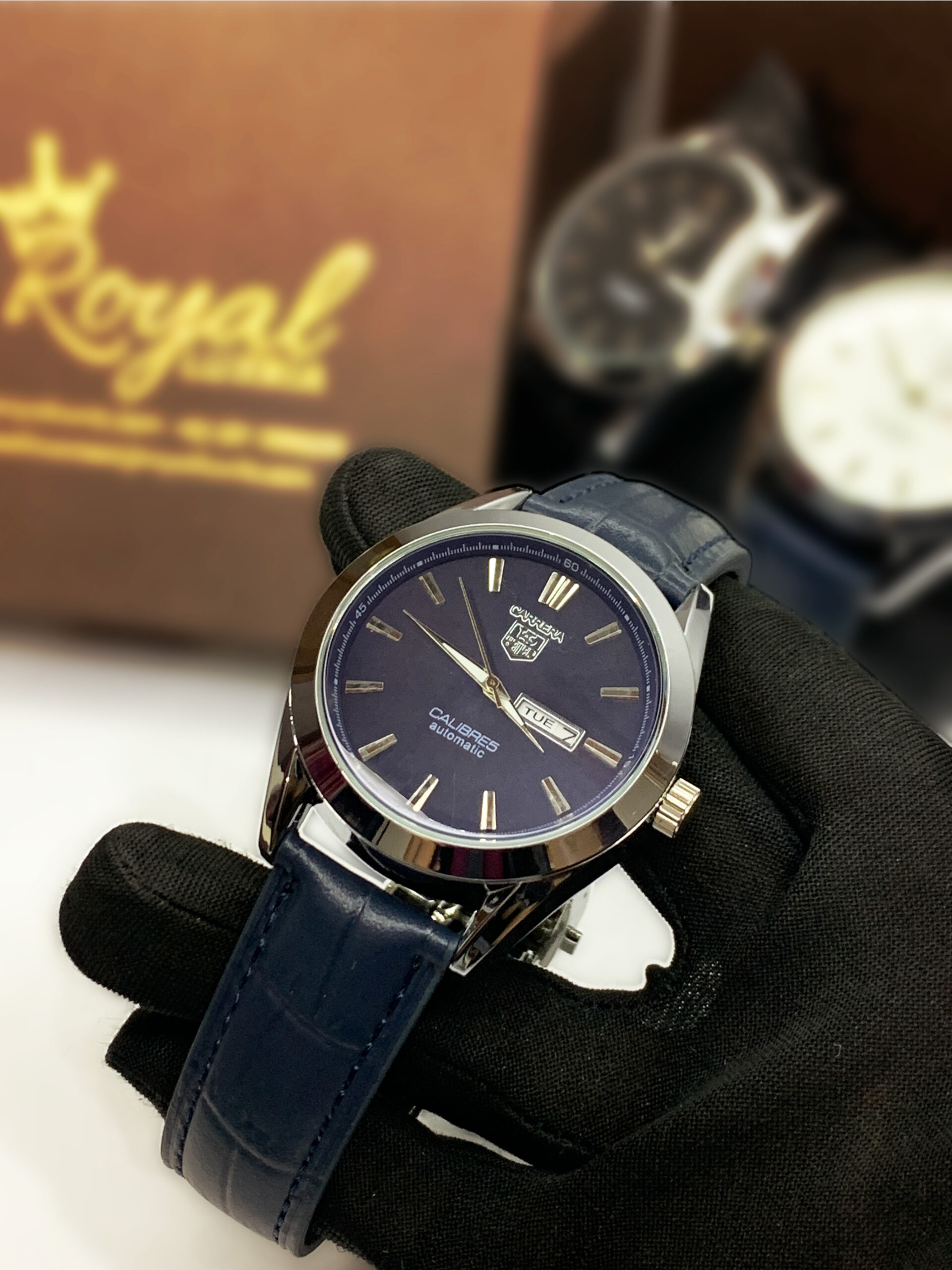 luxury carera calibr watch – black strap blue dial luxury carera calibr watch – black strap blue dial