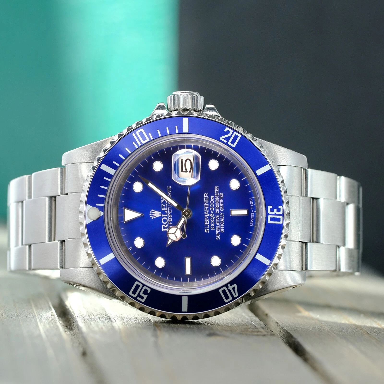 rlx submariner style watch blue dial rlx submariner style watch blue dial