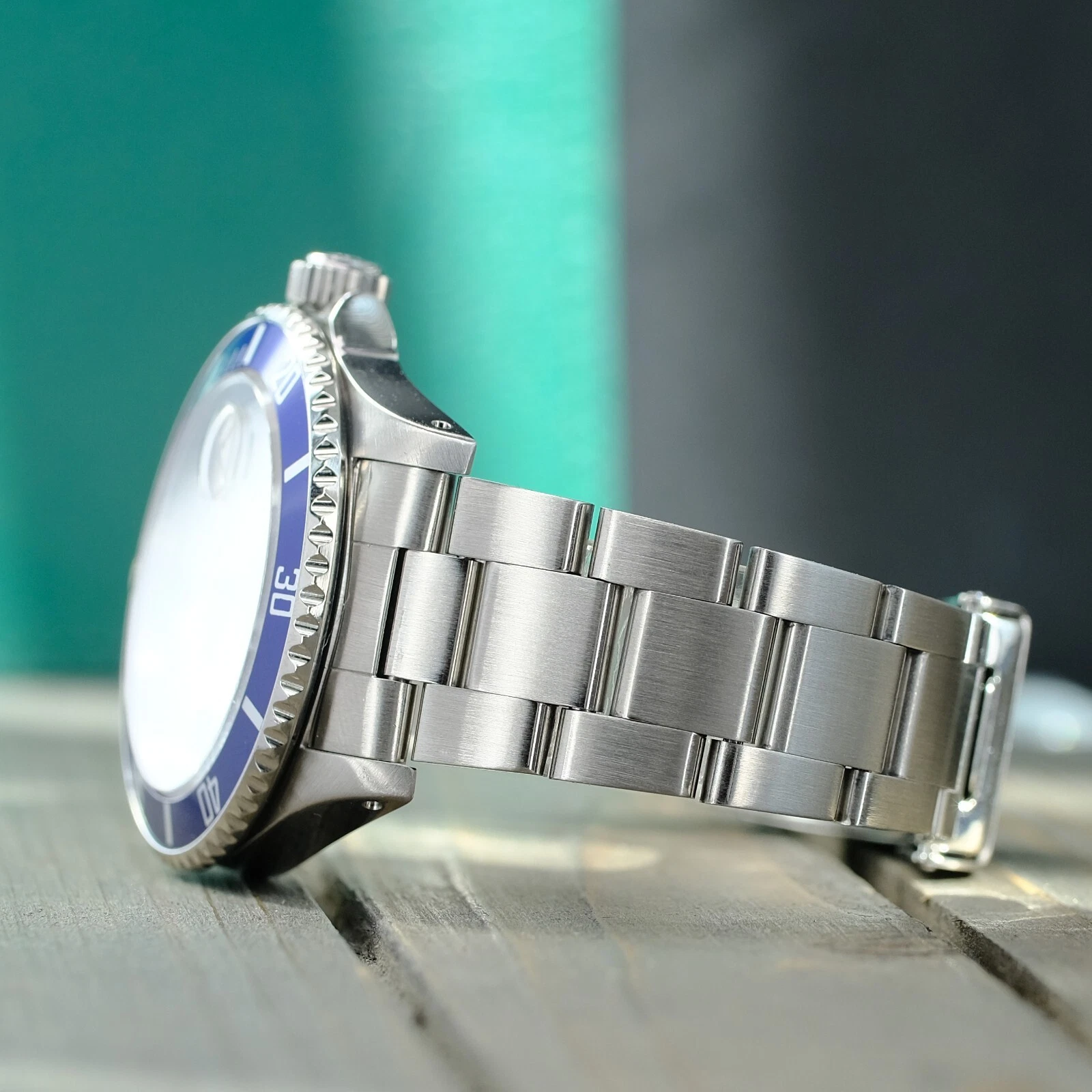 rlx submariner style watch blue dial rlx submariner style watch blue dial