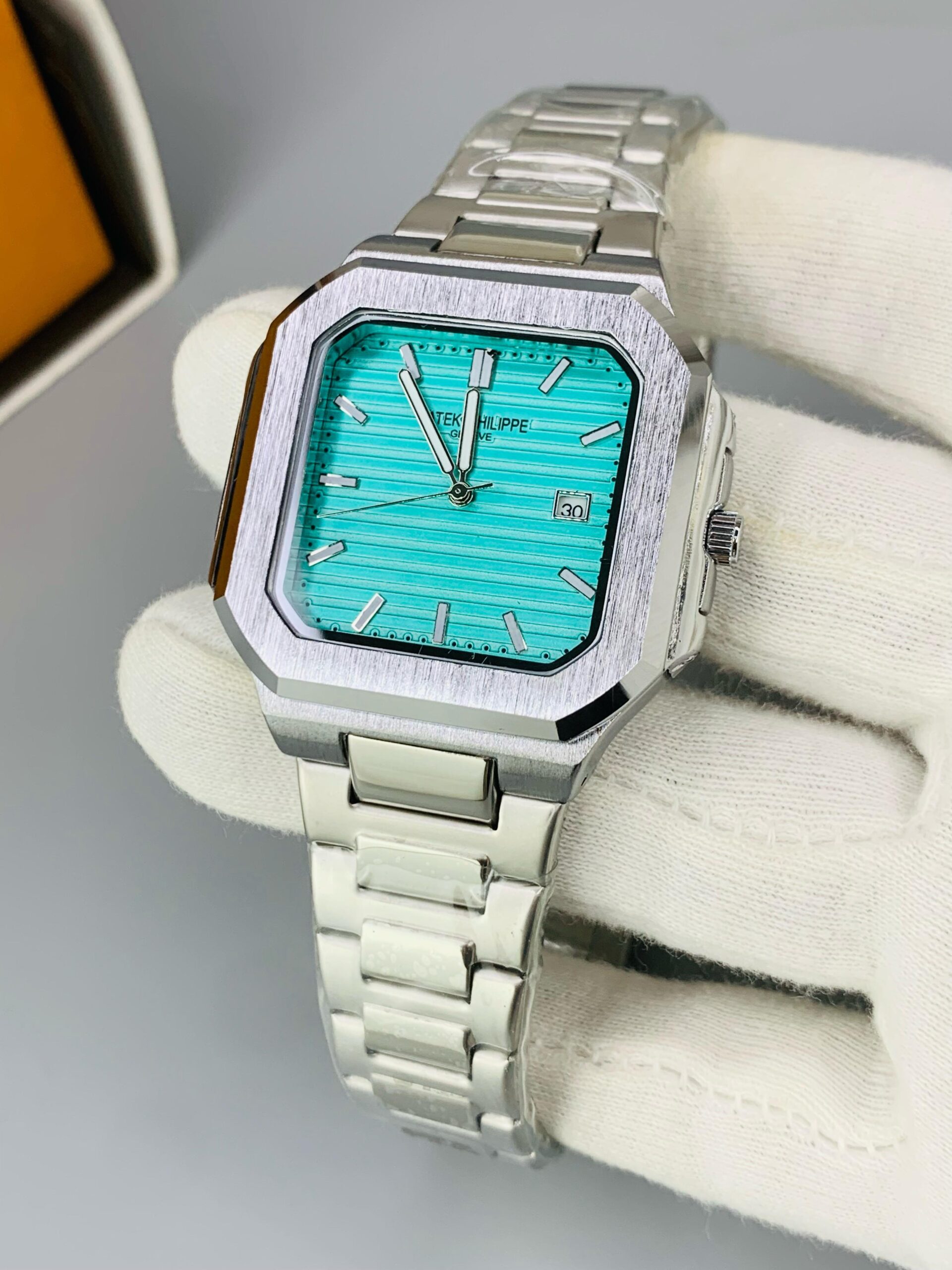 cubitus model silver chain green dial (copy) cubitus model silver chain green dial (copy)