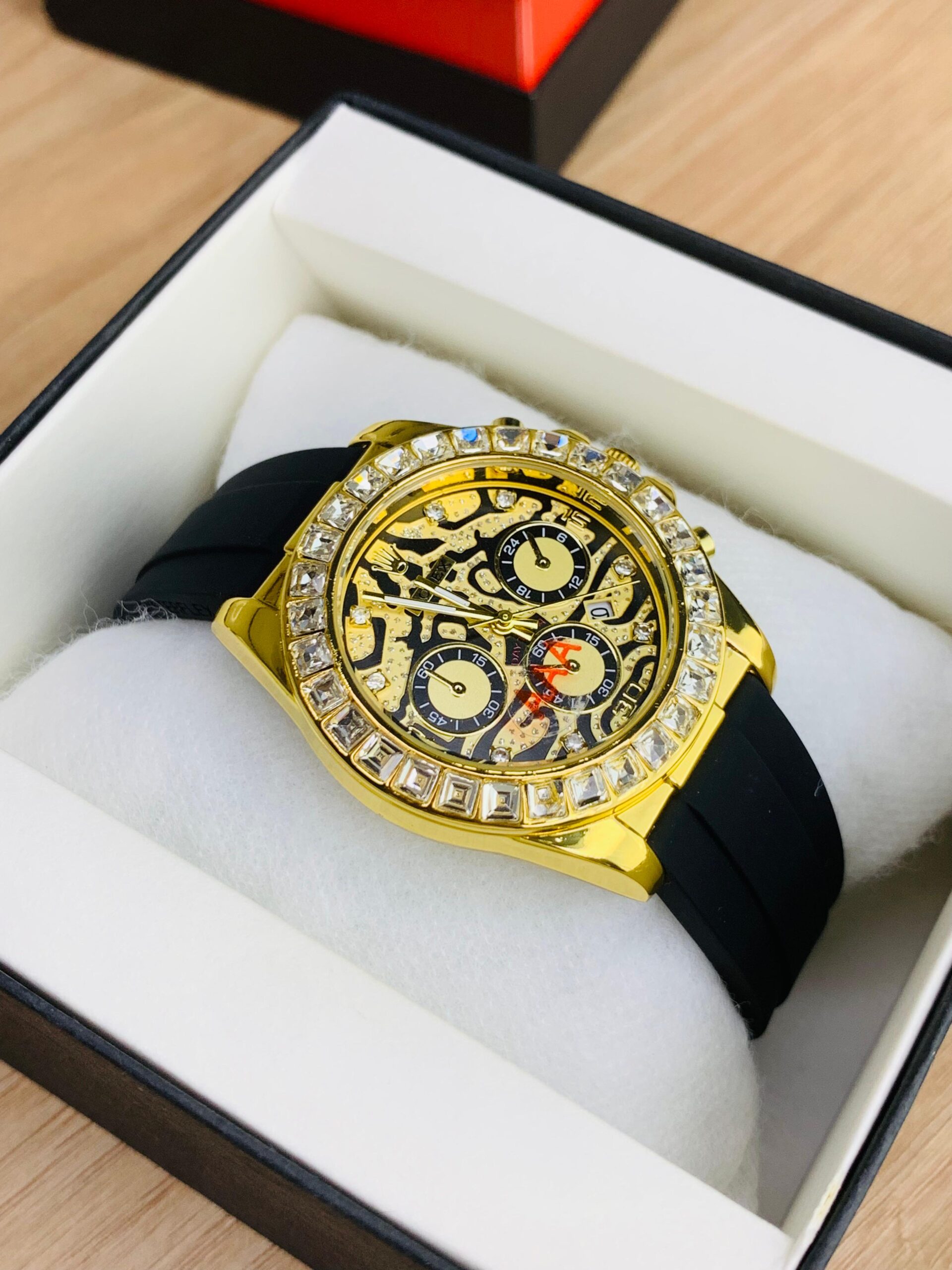 Home Daytona Stone Rubber Watch-Gold White-Black f1
